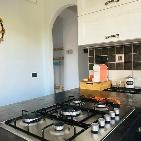 Casa Famose Na Pennichella Apartment