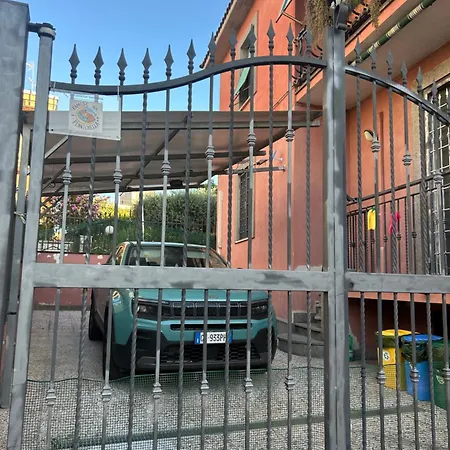 Casa Famose Na Pennichella Apartment *